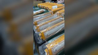 IP65 wasserdichtes, explosionsgeschütztes LED-Linearlicht mit Ra80 CRI und druckgegossener Lamellenkühlung für gefährliche Bereiche