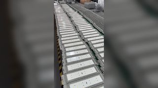 Sehen Sie sich die Demo zu robusten SMD 2835-LED-Flutlichtern für die Beleuchtung von Stadien und Tunneln an