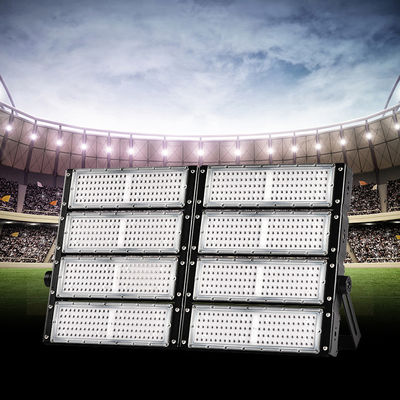 IP66 geschütztes Hochmastlicht mit mehreren Leistungsoptionen und effizienter LED-Lichtquelle für Stadien