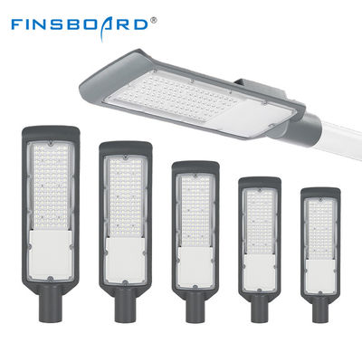 Hocheffiziente 3000-6500K IP66 wasserdichte LED-Straßenbeleuchtung für Straßenbeleuchtung im Freien mit einer Effizienz von 125lm/w