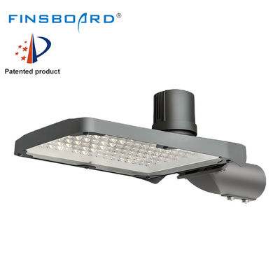 Einfache Installation Druckguss Aluminium IP66 Wasserdichte Lichtkontrolle Integrierte LED-Straßenleuchte