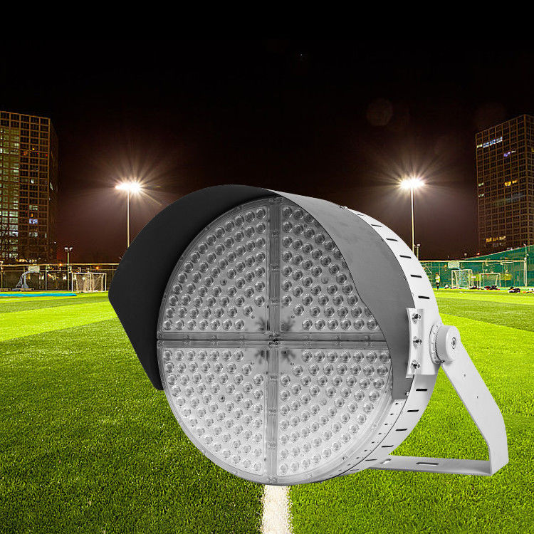 IP66 wasserdichte LED-Stadionbeleuchtung mit 3000-6500K Farbtemperatur und 50.000 Stunden Lebensdauer für Outdoor-Turnhallen